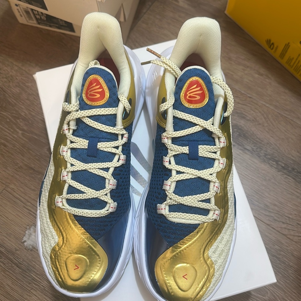 Under Armour Curry Flow 11 'Champion Mindset' 3026617-300 Basketball Multi Size
